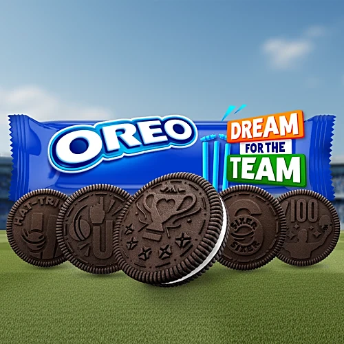Cadbury Oreo Vanilla Flavour Creme Sandwich Biscuit - Image 8