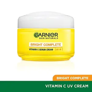 Garnier Garnier Bright Complete VITAMIN C Serum Cream UV, 23 g