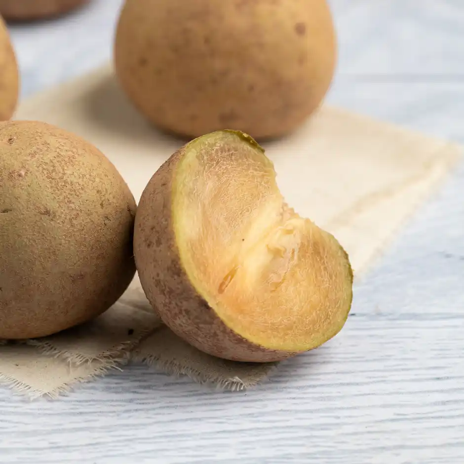 Chikoo (800 - 1000 g) - Image 4
