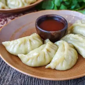 Steam Veg Momos (8 pieces)